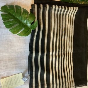 Black/White 100% Silk Pareo/Scarf Made in Italy